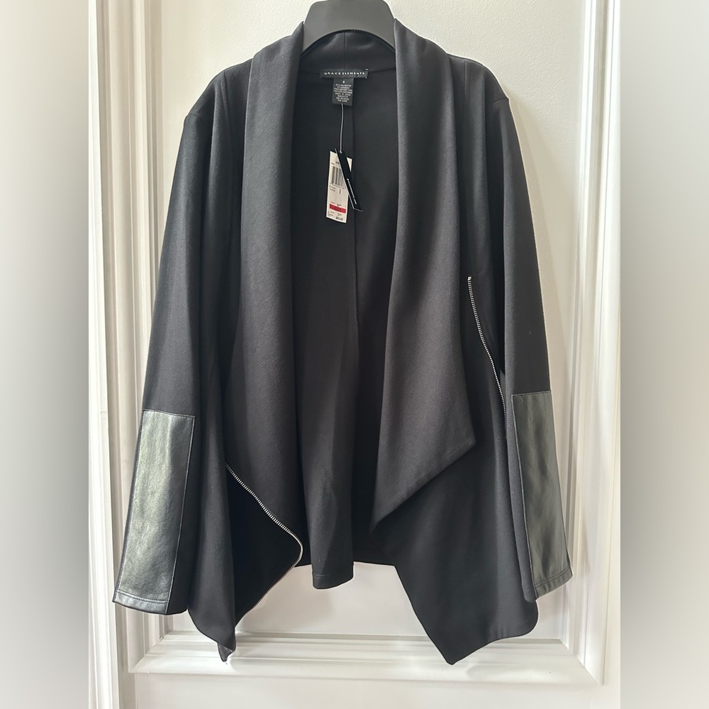 NWT Women’s Grace Elements Black Mixed Media Drape Zip Jacket Size 8
